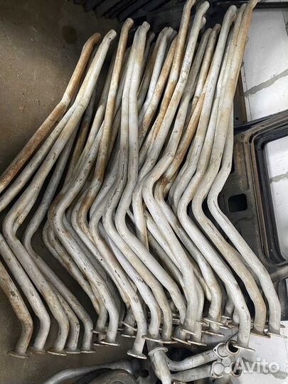 Труба выхлопная глушителя задняя правая Г-14 Чайка