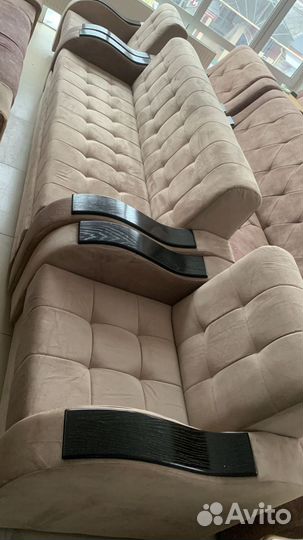 Диван и кресло