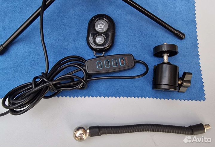 Кольцевая лампа на штативе