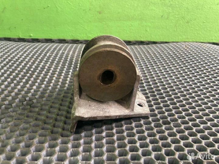 Кронштейн радиатора MAN TGX