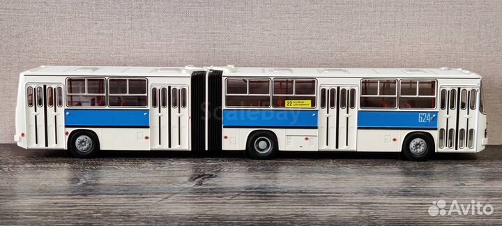 Автобус Икарус 1/43