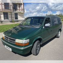 Dodge Caravan 3.3 AT, 1996, 235 000 км, с пробегом, цена 310 000 руб.