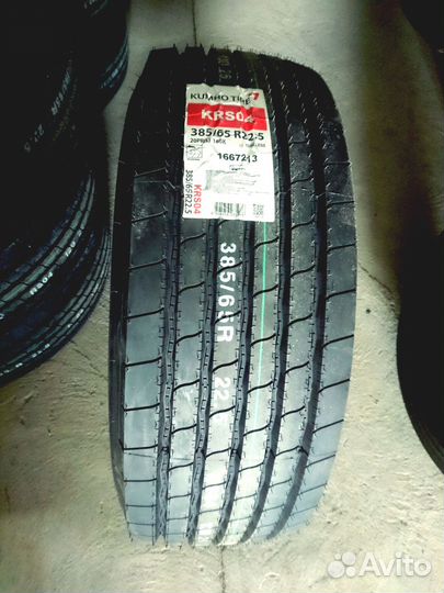 Kumho KLT03 385/55