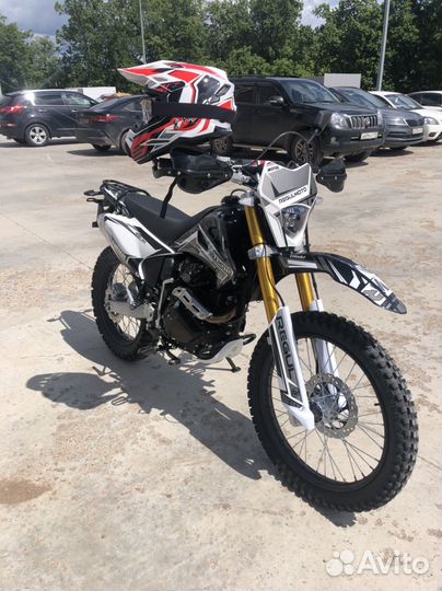 Мотоцикл Эндуро Regulmoto sport