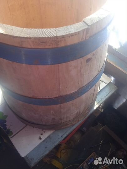 Деревянная бочка