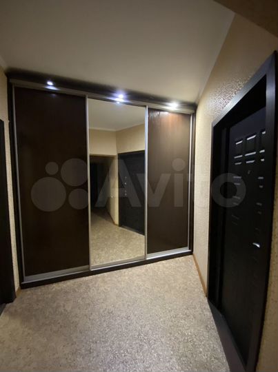 2-к. квартира, 63 м², 1/5 эт.