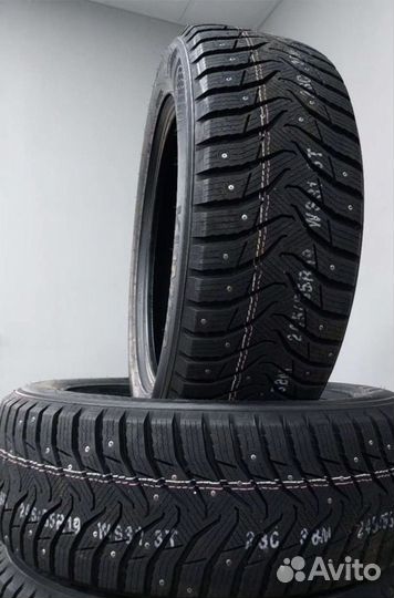 Kumho WinterCraft SUV Ice WS31 235/55 R18 104T