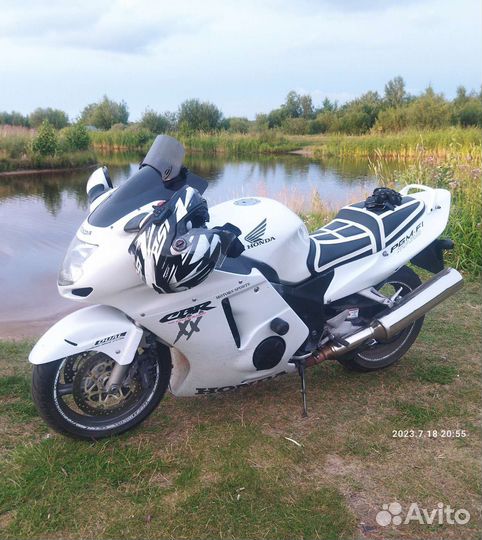 Хонда сбр 1100хх