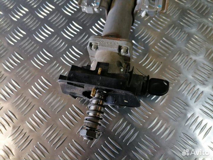 Рулевая колонка и замок зажигания Daewoo Nexia