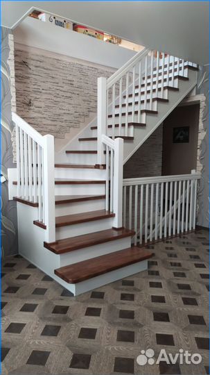 Деревянная лестница