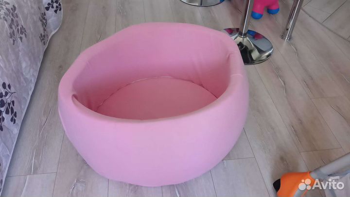 Детский сухой бассейн с шариками