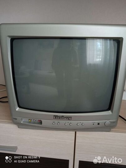 Телевизор Elenberg