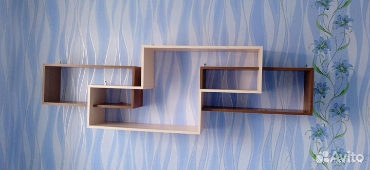 Полка настенная навесная