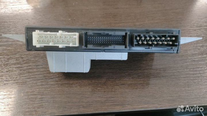 Блок управления светом Bmw 520I E39 M52 1996