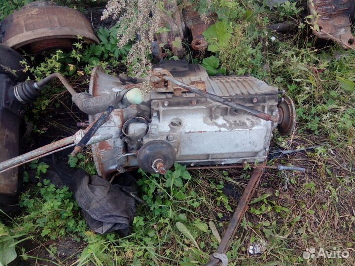 Коробка передач кпп Урал -375 зиловская Новая