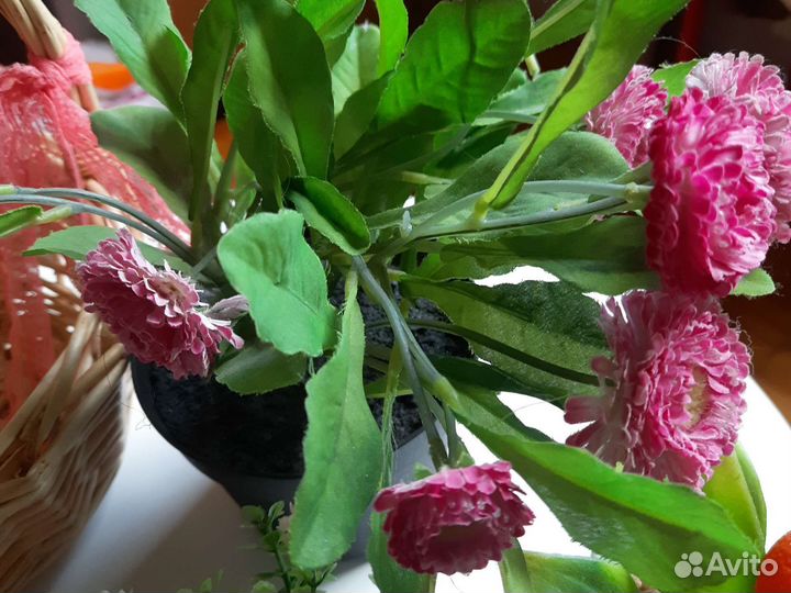 Искусственные цветы икея,корзинка в подарок