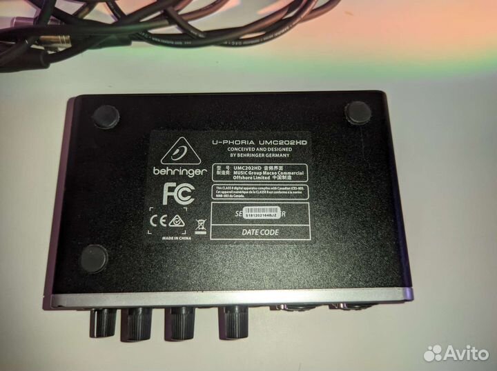 Внешняя аудиокарта Behringer U-phoria UMC202HD