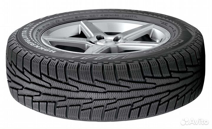 Nokian Tyres Hakkapeliitta R5 275/45 R20
