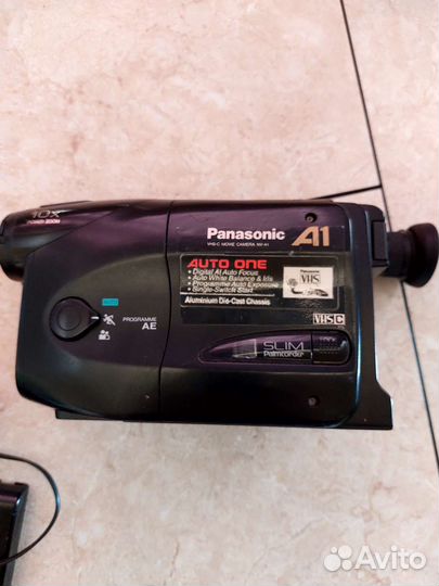 Видеокамера panasonic A1