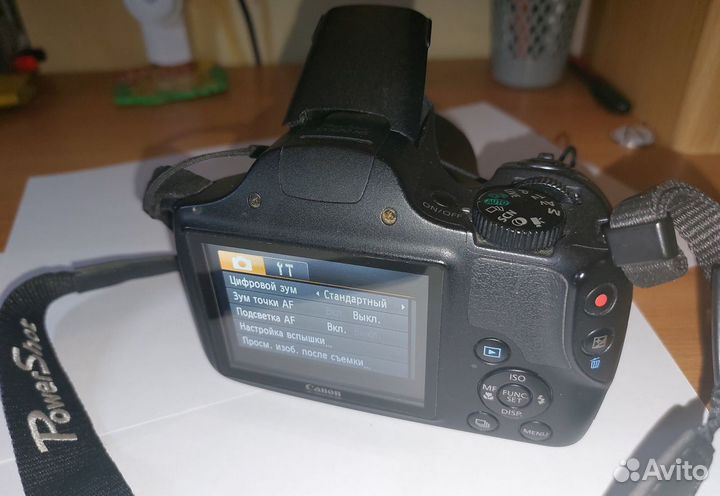 Продам фотоаппарат Canon Power Shot SX 520 HS