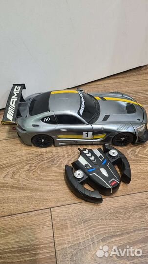 Машина на пульте управления