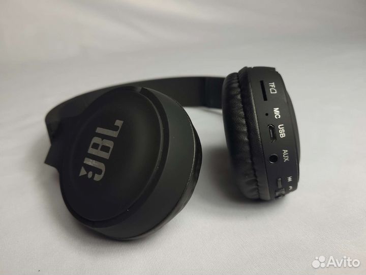 Беспроводные наушники E500bt, новые