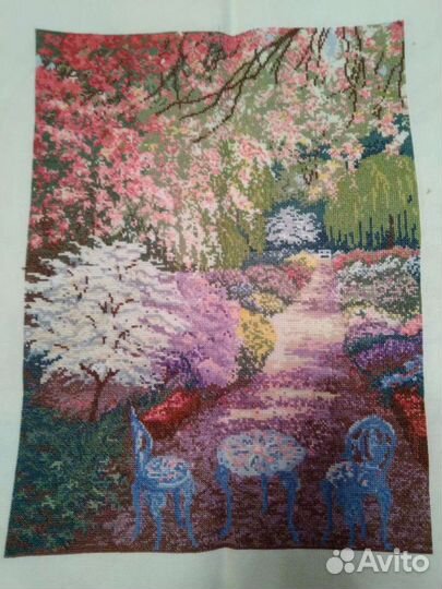 Готовые вышивки крестиком б/рамы от