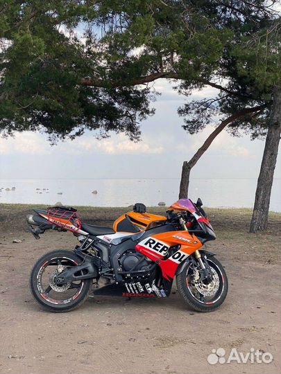 Honda cbr1000rr