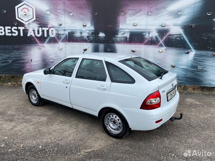 LADA Priora 1.6 МТ, 2011, 131 000 км