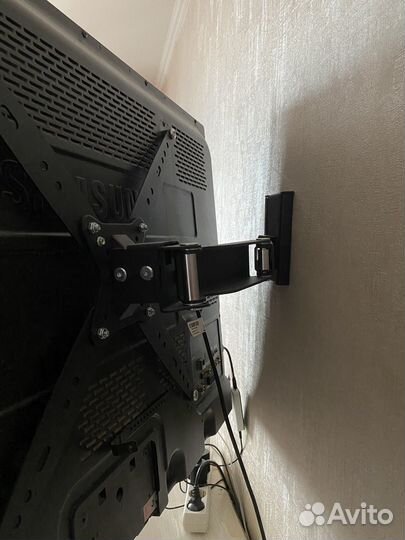 Телевизор samsung