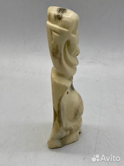 Статуэтка из кости Пеликен, Чукотка, СССР