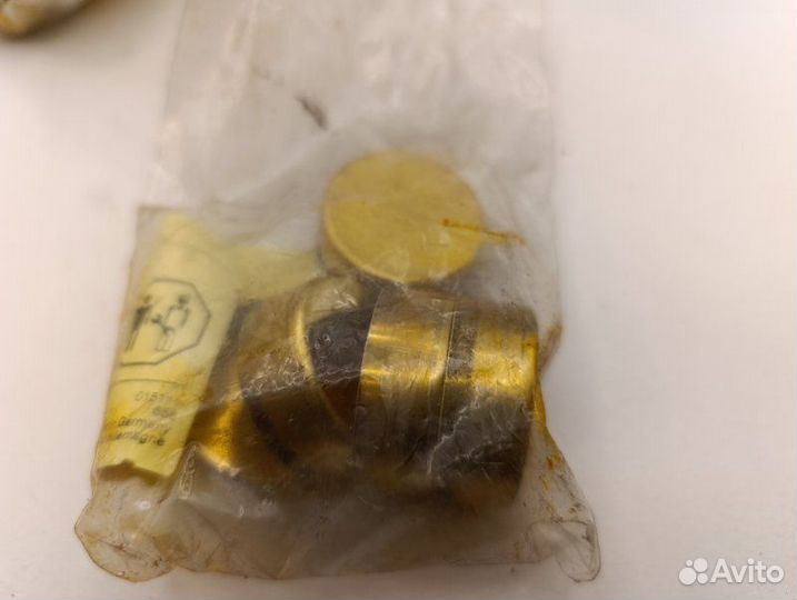 Заглушка форсунки топливной