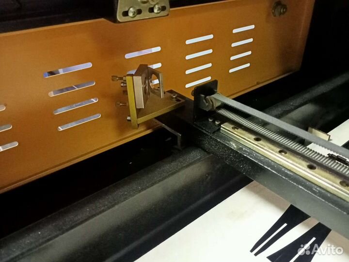Лазерный станок с чпу по дереву