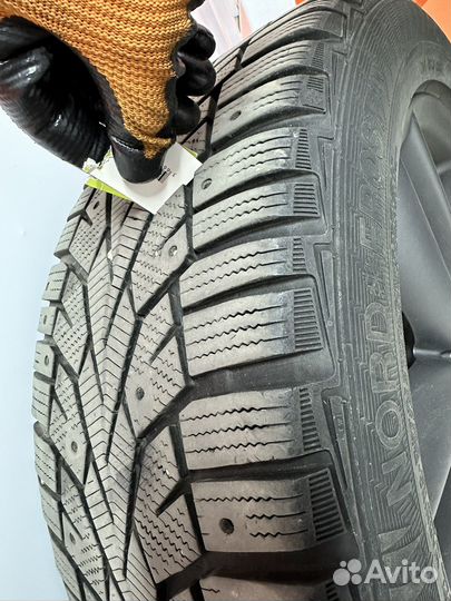 R17 Gislaved NordFrost 100 225/50, PCD 5x120 DIA 72.6