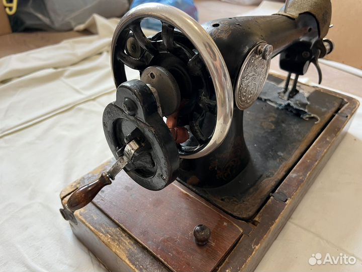 Швейная машина ручная подольск