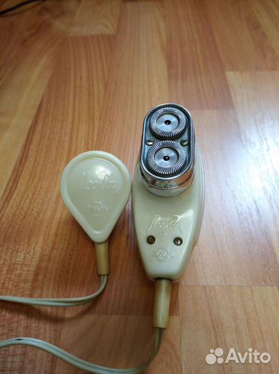 Электробритва 