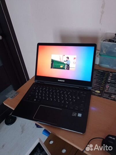 Ноутбук Samsung 9Spin