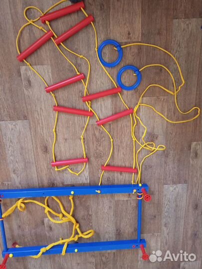 Детская шведская стенка