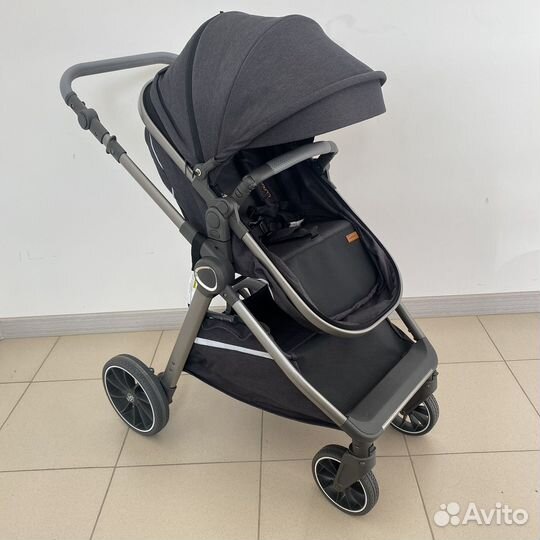 Коляска 3в1 Luxmom V8 с теплым конвертом