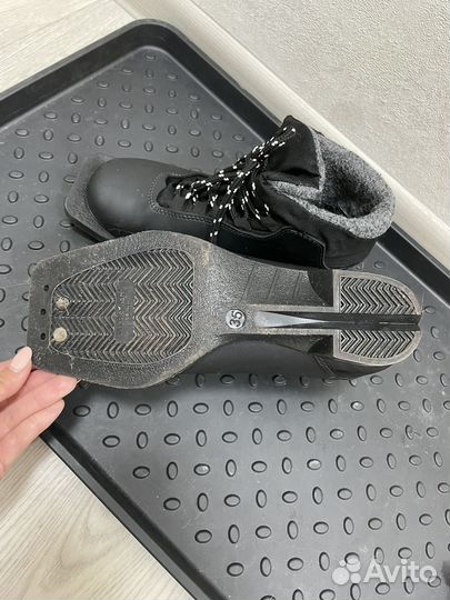 Ботинки для лыж