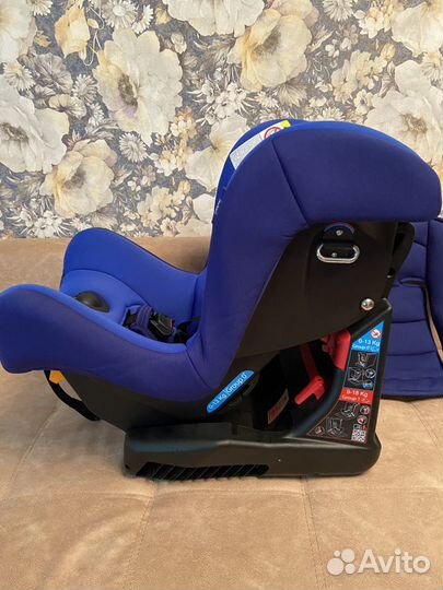 Детское автомобильное кресло Chicco Cosmos 0+/1