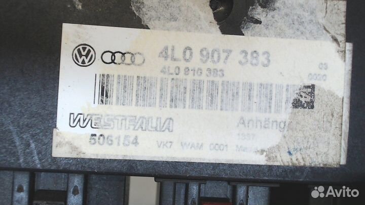 Блок управления прицепного устройства Audi Q7, 200