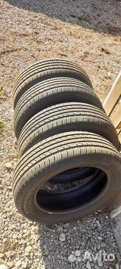 Chaoyang SU318A 215/60 R17