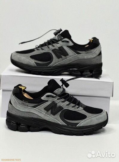 Легкие кроссовки New Balance 2002R для мужчин