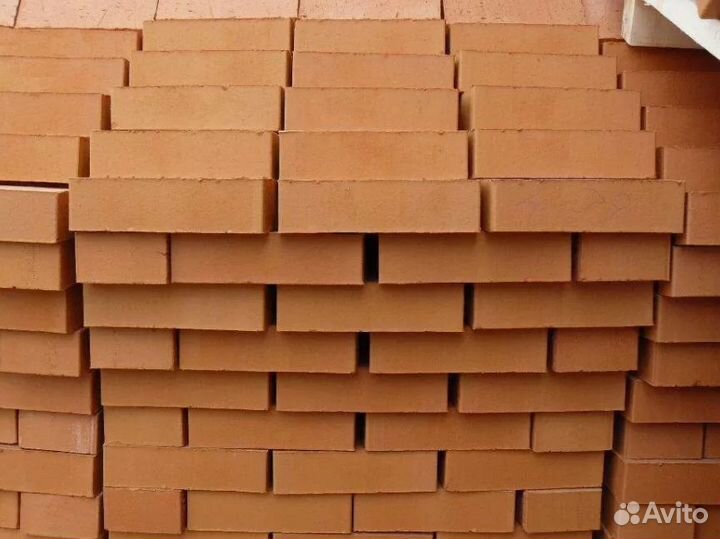 Кирпич красный одинарный пустотелый