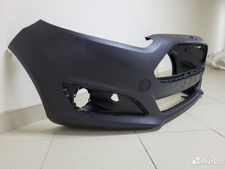 Бампер передний Ford Fiesta MK6 2012-2019