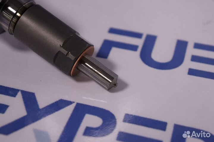 Форсунка топливная 0445120003