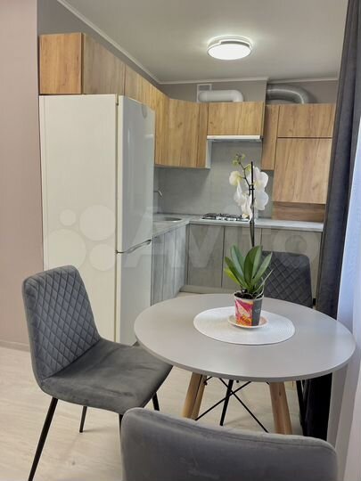 2-к. квартира, 47 м², 3/4 эт.