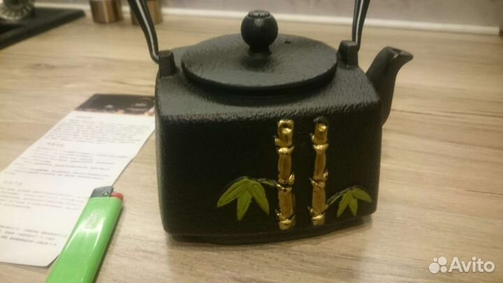 Японский чугунный чайник