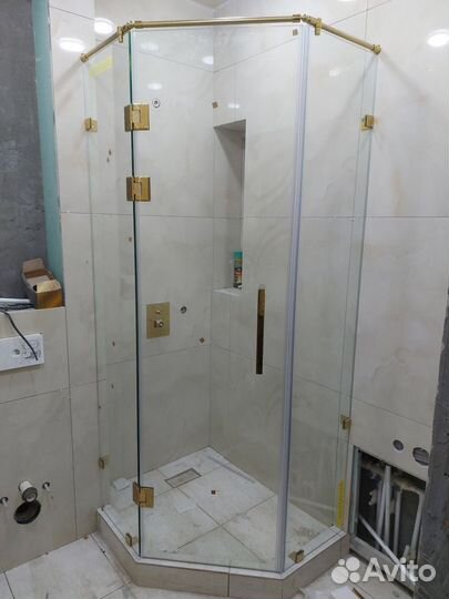 Душевая кабина из каленого 8 мм стекла